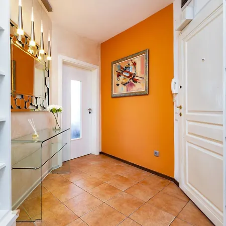 דירה Castle 3br In פלובדיב