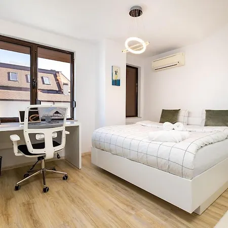 Castle 3br In דירה *