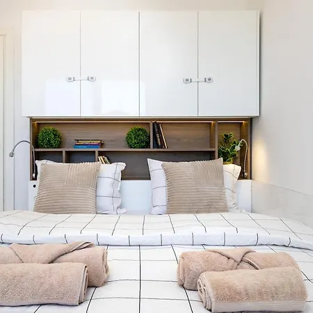 Castle 3br In Appartement