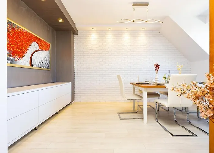 Lejlighed Castle 3br In